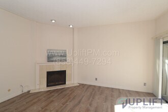 5170 Clairemont Mesa Blvd in San Diego, CA - Building Photo - Building Photo