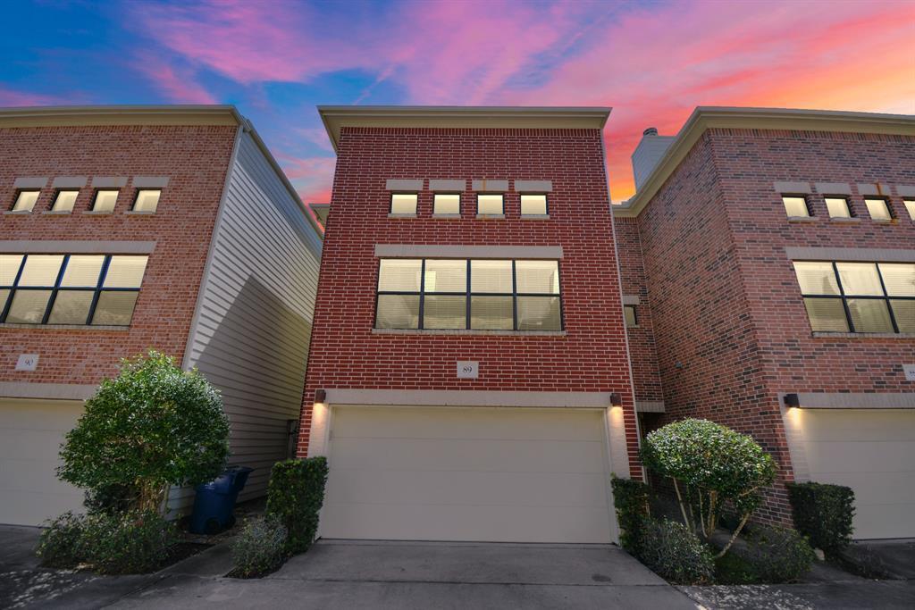 650 Westcross St in Houston, TX - Building Photo