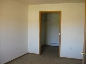 532 N Michigan Ave in Manton, MI - Building Photo - Building Photo