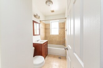 1507 W Albion Ave in Chicago, IL - Building Photo - Building Photo