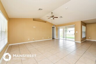 2906 26th St SW in Lehigh Acres, FL - Building Photo - Building Photo