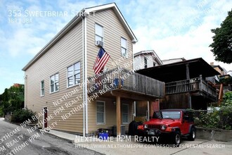 353 Sweetbriar St in Pittsburgh, PA - Building Photo - Building Photo