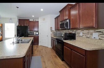 1588 Diamond Loop Dr in Kissimmee, FL - Building Photo - Building Photo