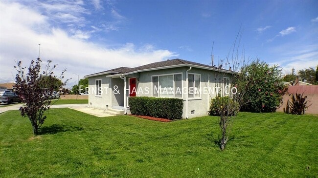 property at 4704 Gundry Ave