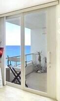 5005 Collins Ave in Miami Beach, FL - Building Photo
