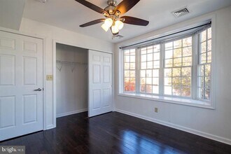 748 S 4th St in Philadelphia, PA - Building Photo - Building Photo