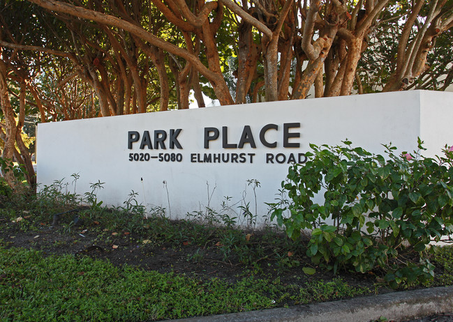 Park Place in West Palm Beach, FL - Foto de edificio - Building Photo