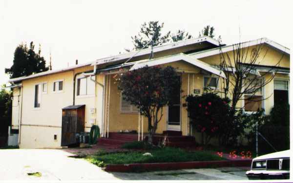 2949 Morgan Ave in Oakland, CA - Building Photo - Building Photo