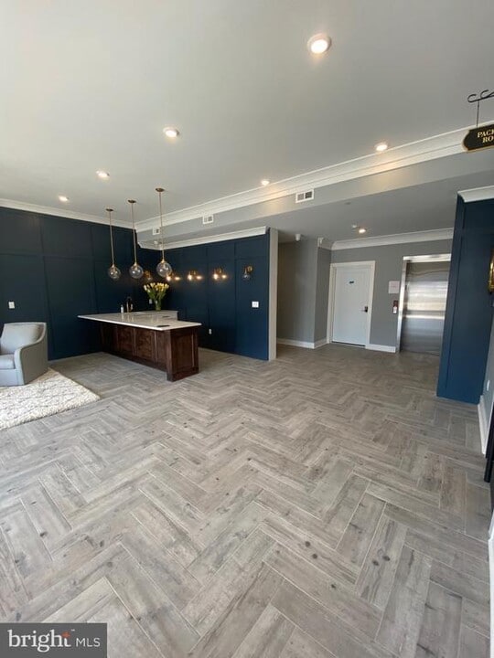 4001 Ridge Ave in Philadelphia, PA - Building Photo