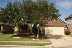 2918 Laurel Brook Ln in Pearland, TX - Building Photo