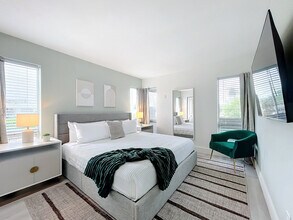 1401 SE 15th St, Unit ID1239936P in Fort Lauderdale, FL - Foto de edificio - Building Photo