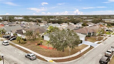 102 Hillcrest Rd in Davenport, FL - Building Photo - Building Photo