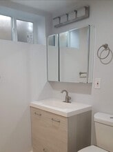 1575 S Clermont St in Denver, CO - Building Photo - Building Photo