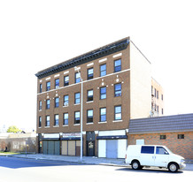 677 Fairfield Ave Apartamentos