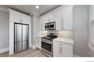 173 Sea Cliff Ave in Sea Cliff, NY - Building Photo - Building Photo