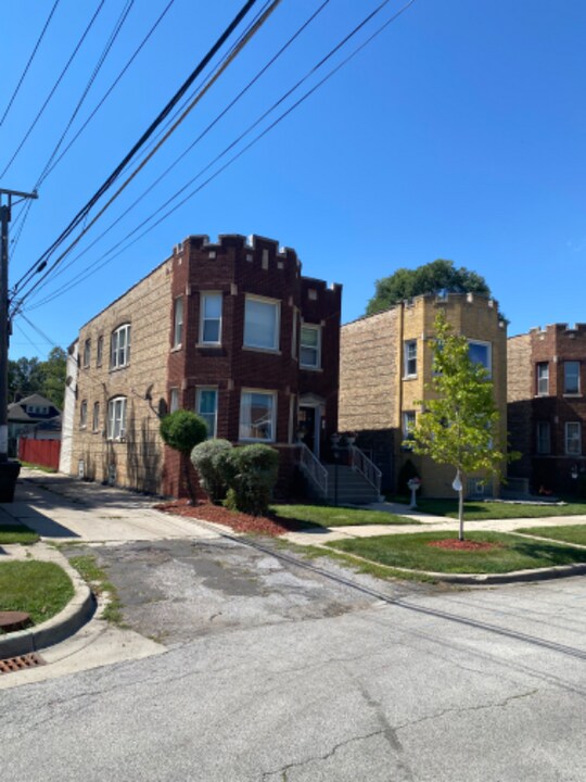 10600 S Prairie Ave in Chicago, IL - Building Photo
