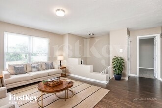 9963 Meadow Ave, Unit 2320-06 in St. Louis, MO - Building Photo - Building Photo