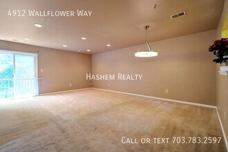 4912 Wallflower Wy in Oxon Hill, MD - Building Photo - Building Photo