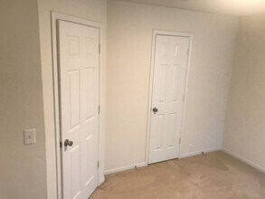 17406 Hoover Gardens Dr in Houston, TX - Building Photo - Building Photo