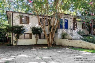 792 Marstevan Dr NE in Atlanta, GA - Building Photo