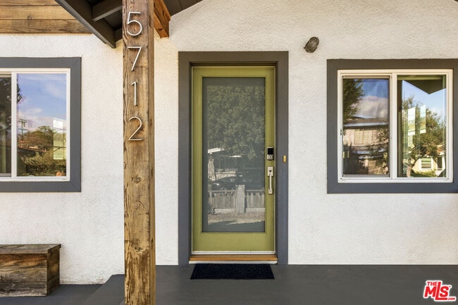 5712 Buchanan St in Los Angeles, CA - Building Photo - Building Photo