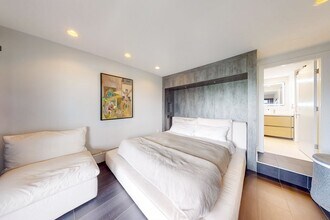 270 Beacon St, Unit H5 in Boston, MA - Foto de edificio - Building Photo
