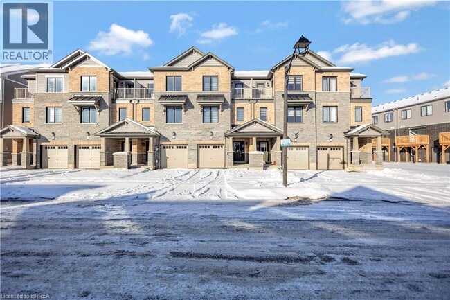 property at 5 Greig St