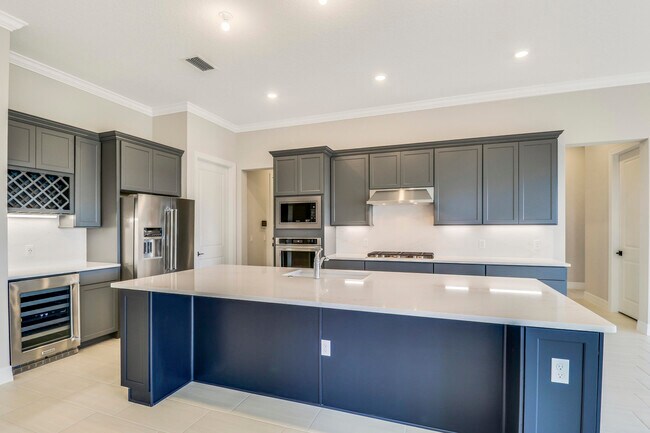 property at 10778 Stellar Cir