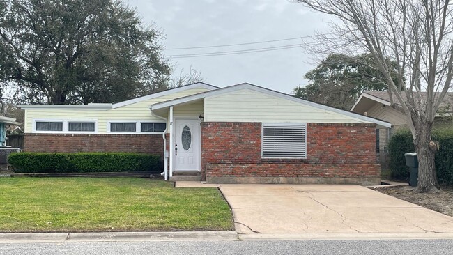 property at 17 Manor Way