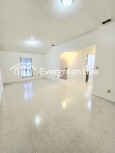 2148 Santa Ana Ct in Portales, NM - Building Photo - Building Photo