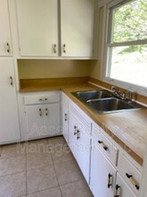 150 Outer Dr in Oak Ridge, TN - Building Photo - Building Photo