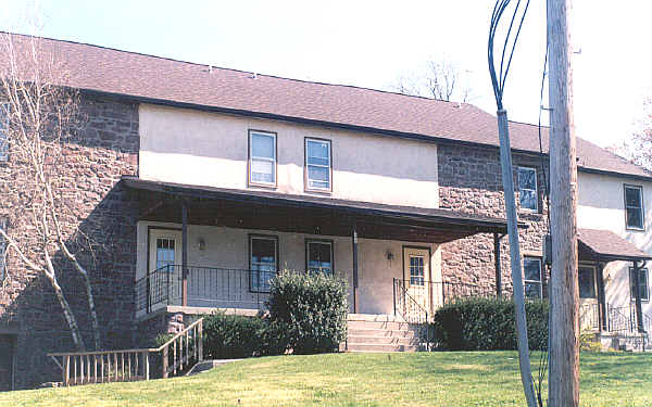 298 W 3rd Ave in Collegeville, PA - Building Photo