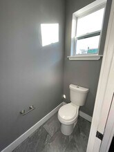 2105 N 8th St in Philadelphia, PA - Building Photo - Building Photo