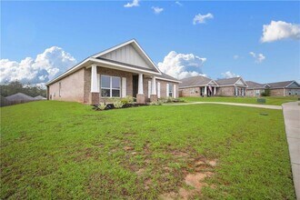 13137 Cavalier St in Spanish Fort, AL - Building Photo - Building Photo