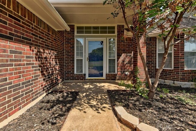 1805 Lois Lynn Ln in Edmond, OK - Building Photo - Building Photo