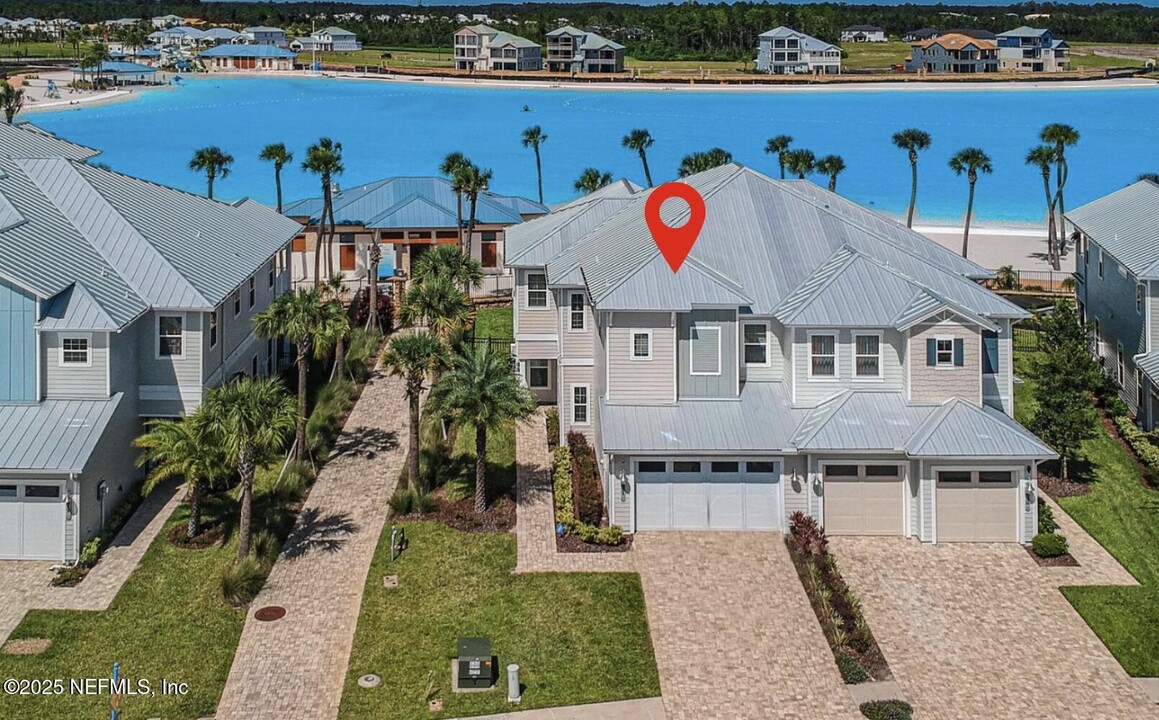 231 Rum Runner Wy in Saint Johns, FL - Foto de edificio