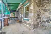 4211 Parrish St photo'