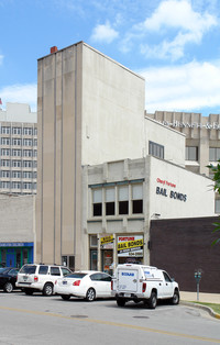 42 Virginia Ave in Indianapolis, IN - Foto de edificio - Building Photo