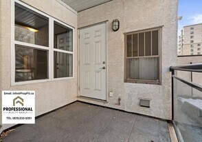 10503 98 Ave NW in Edmonton, AB - Building Photo