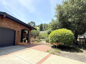 1842 Reliez Valley Rd in Lafayette, CA - Building Photo - Building Photo