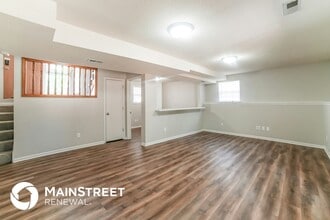 1108 Park Dr in Greenwood, MO - Foto de edificio - Building Photo