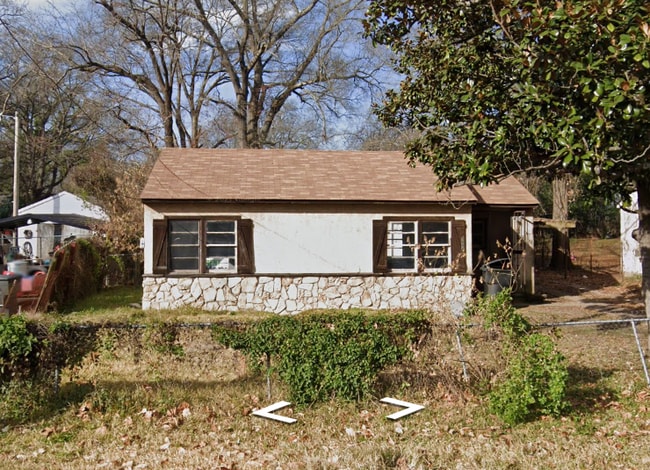 property at 5504 Sussex Ave