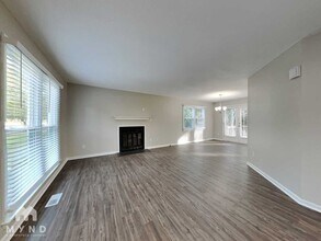 202 Indian Springs Dr in Knightdale, NC - Building Photo - Building Photo