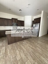 10155 E Naranja Ave in Mesa, AZ - Foto de edificio - Building Photo