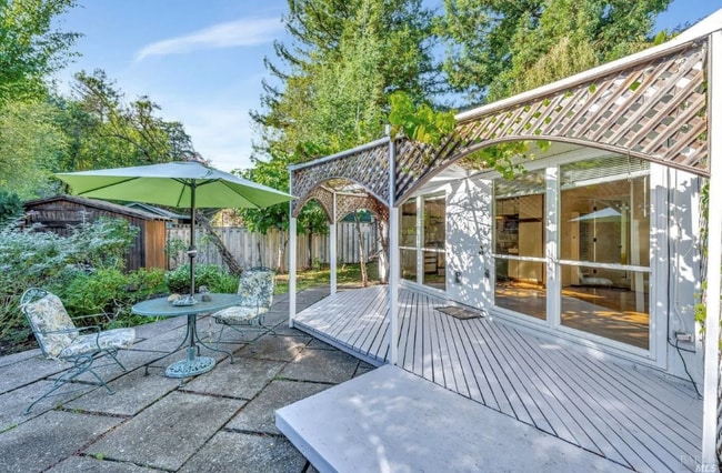 property at 505 Pineo Ave