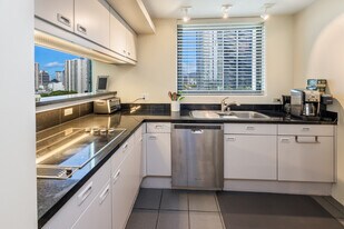 1330 Ala Moana Blvd, Unit 908 in Honolulu, HI - Building Photo