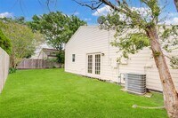 11114 Petworth Dr - 28