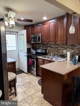 1062 Terrace Blvd in Ewing Township, NJ - Building Photo - Building Photo
