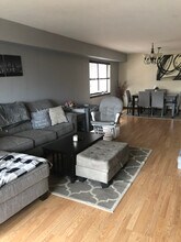 603 S River Rd, Unit 3J in Des Plaines, IL - Building Photo - Building Photo