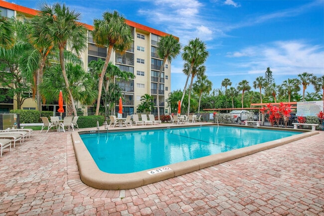 2350 NE 14th Street Causeway in Pompano Beach, FL - Building Photo - Building Photo